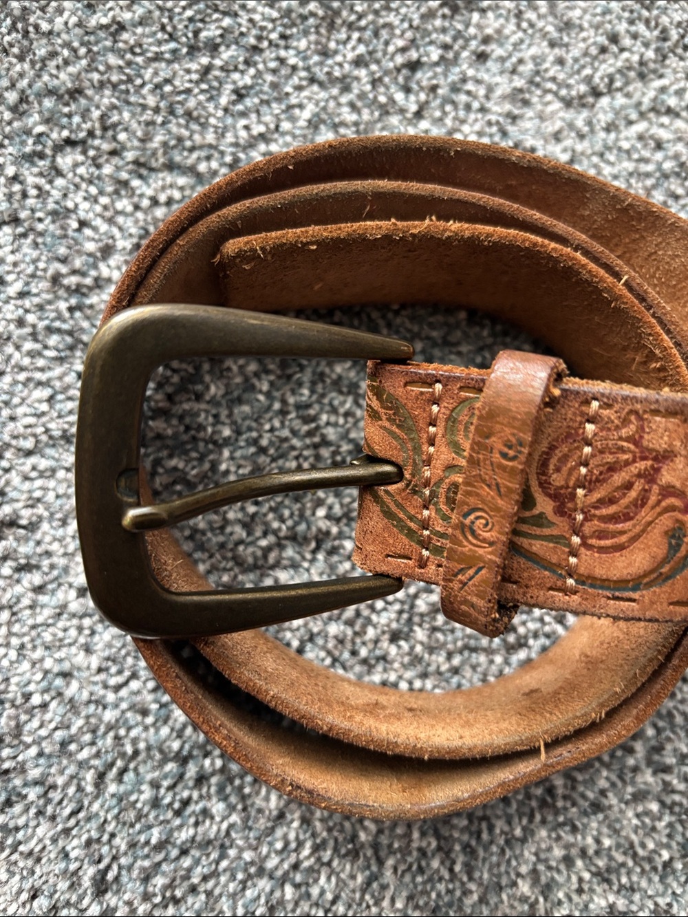 vintage-style brown genuine leather western belt featuring floral scroll work - Picture 6 of 6
